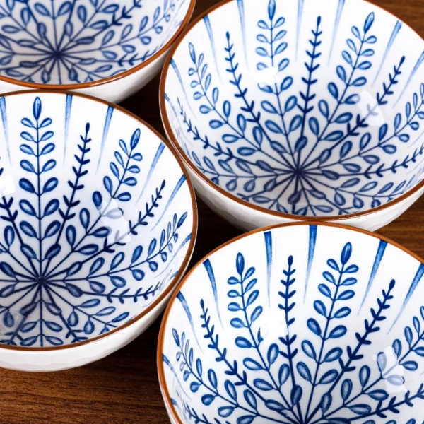 QOMO 4pcs Ceramic Bowl Set